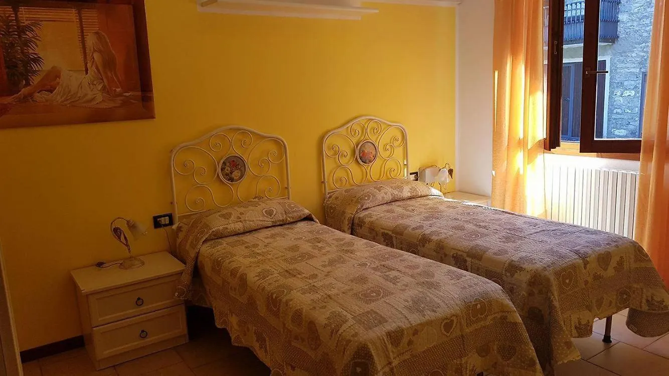 Appartamenti Portobello Lezzeno 0*,  Italie